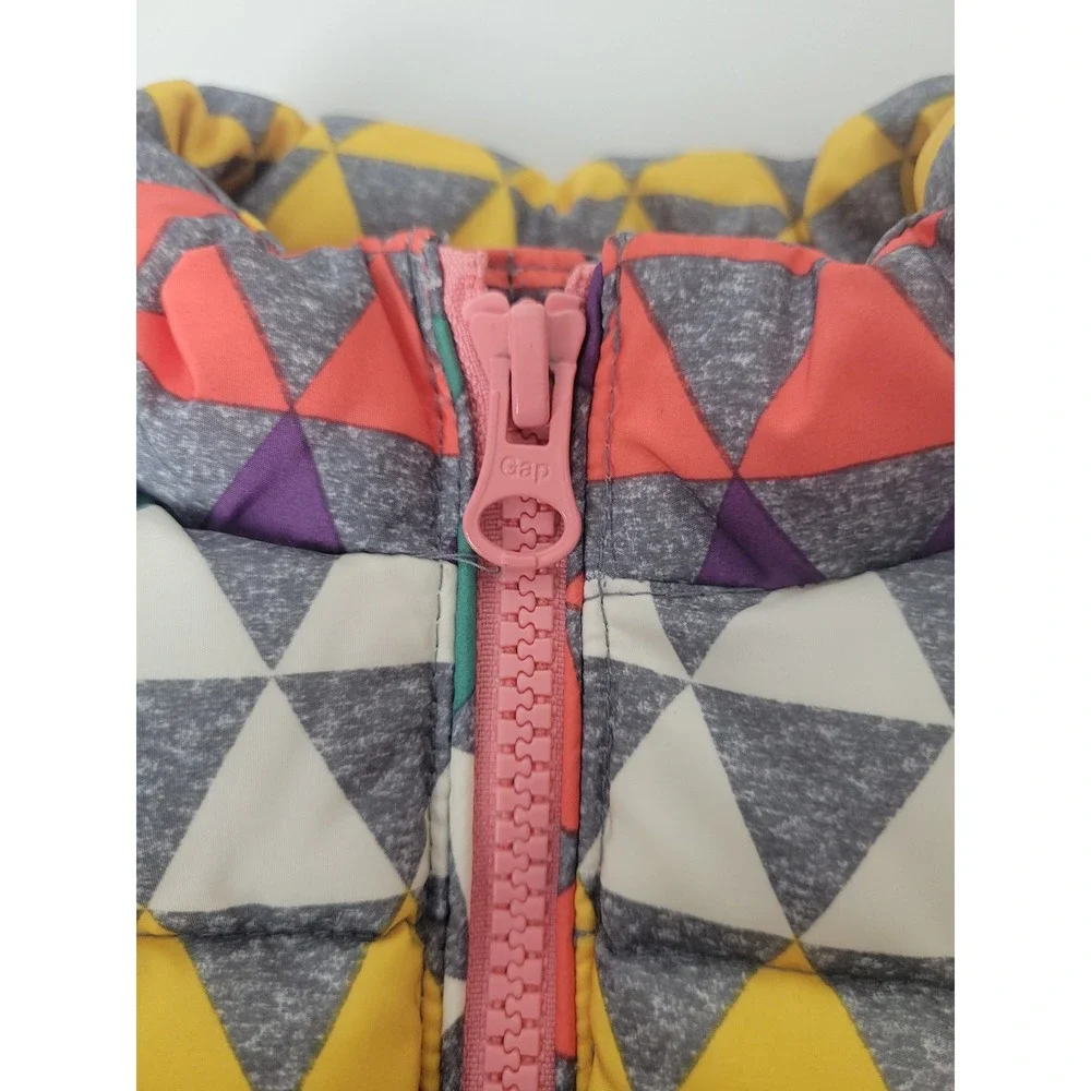 Baby Gap Toddler Girls Geometric Triangle Puffer Vest Pink Purple Yellow 2 Years
